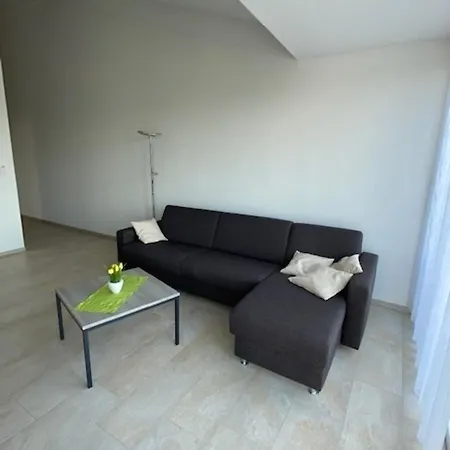 17 Apartment *